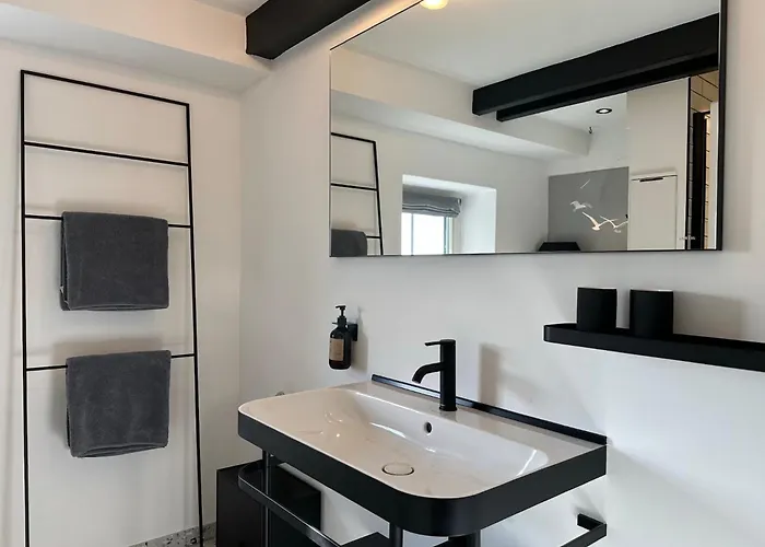 Loft32 *